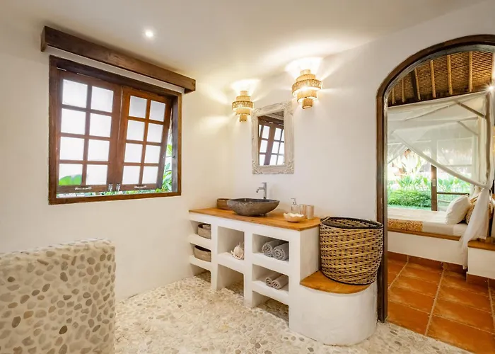 Cerita Indah Villa *